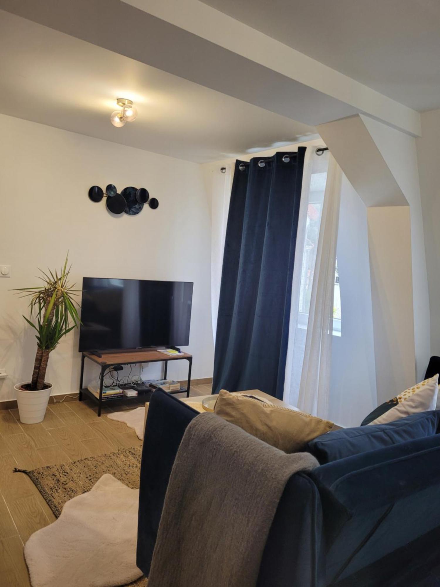 Coquet Appartement A 15Mn De Paris Et 10 Mn De Stade De France, Wifi, Netflix, Groslay Ngoại thất bức ảnh