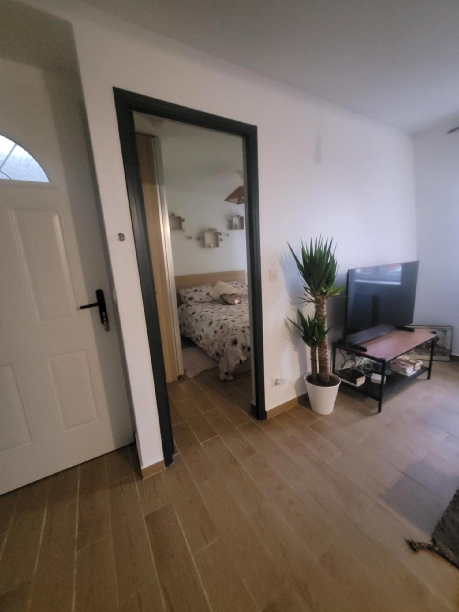 Coquet Appartement A 15Mn De Paris Et 10 Mn De Stade De France, Wifi, Netflix, Groslay Ngoại thất bức ảnh